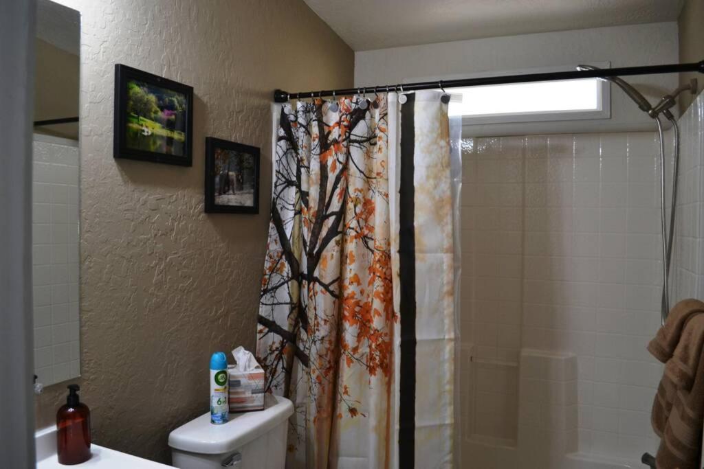 In The Oaks Villa Three Rivers Bagian luar foto
