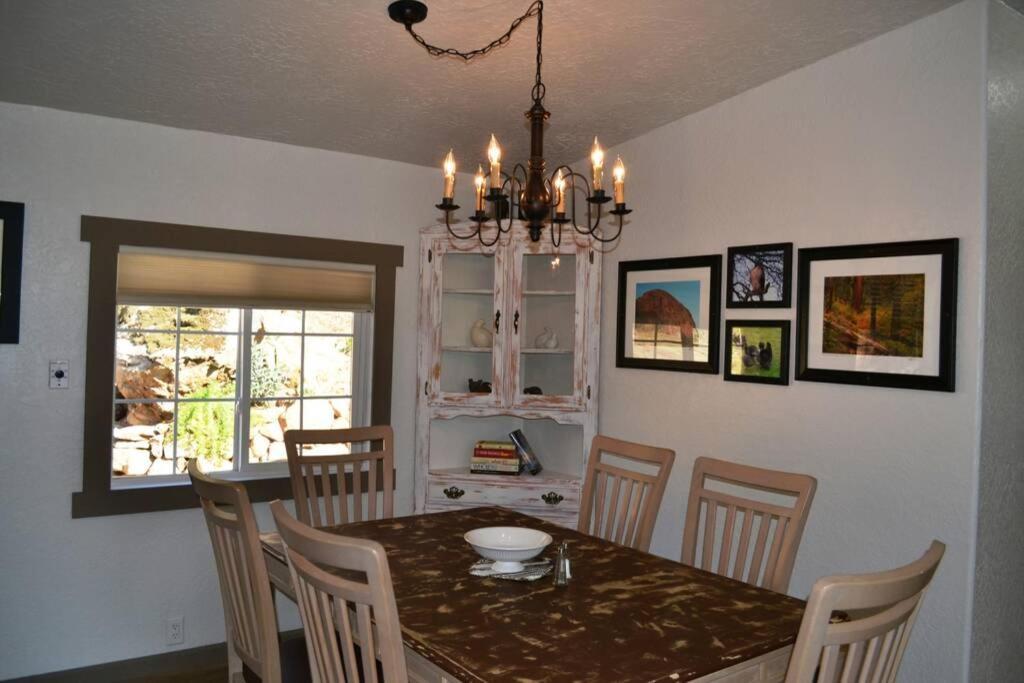 In The Oaks Villa Three Rivers Bagian luar foto